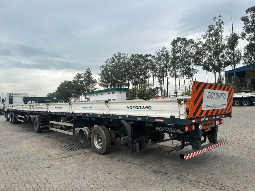 BITRENZÃO FACCHINI CARGA SECA 2014/14 bobineiro 26mt. 8409