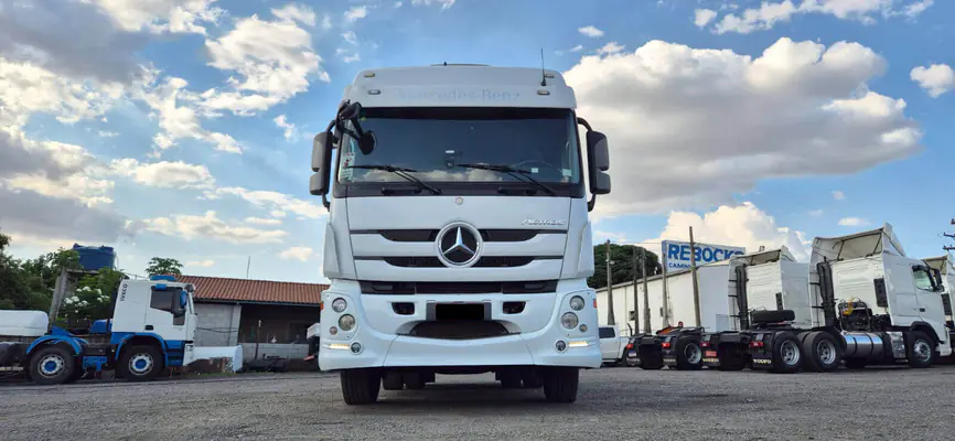 MERCEDES 2546 2019/2020 315307km Completo 7G62