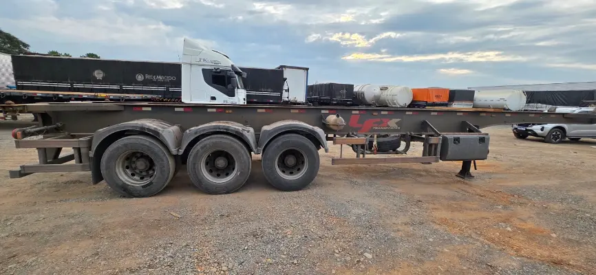 PORTA CONTAINER FACCHINI 2022/22 40 pés 4 pinos 1A16