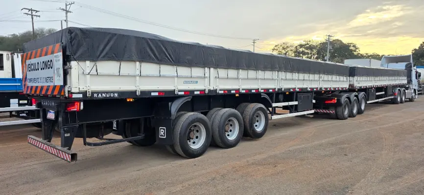 Bitrenzão Carga Seca Randon 30mt.  12.50mt. cada parte naval c/pneus 4G56