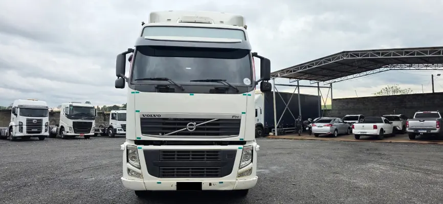 Volvo FH 540 6x4 2013/14 Completo  1.345.118km 7C08, foto 1 de 41