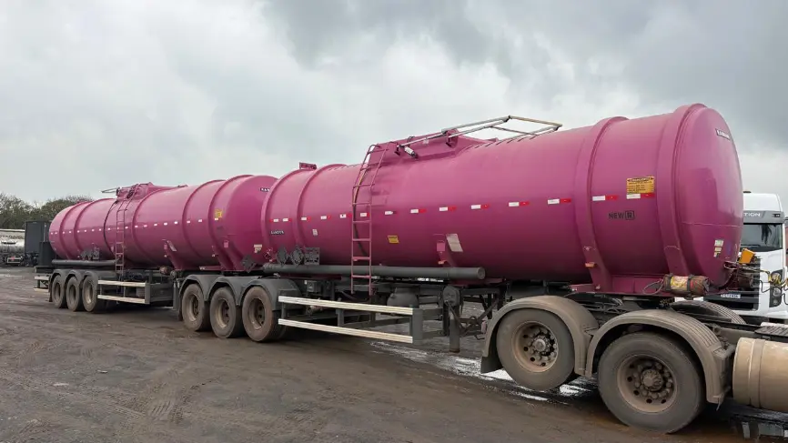 Bitrenzão Tanque Randon 2024/25 62.000ml Sem Pneus 4J49