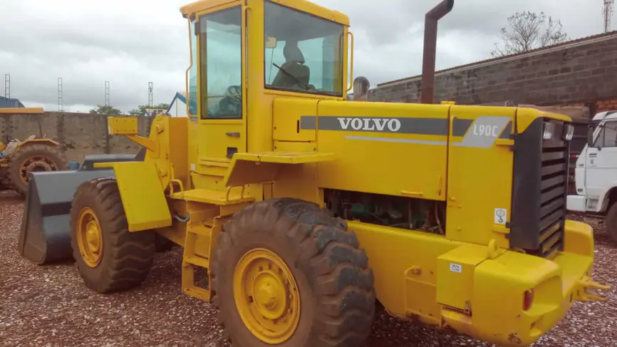 TRATOR VOLVO L 90 2002/02 MOTOR ZERO