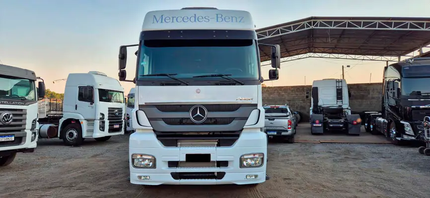 MERCEDES AXOR 2544 2019/19 6X2 completo 739760km 5E86