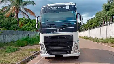 VOLVO FH460 6X2 2020/20 completo 535.208km 3A23