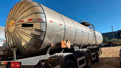 TANQUE METALESP 2014/14 36.000ml revestido com maçarico 2D34