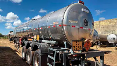TANQUE KRONORTE 2001/01 31.000ml revestido c/ maçarico 4I86