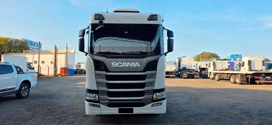 SCANIA R500 6X4 2021/21 437.190km 0H76