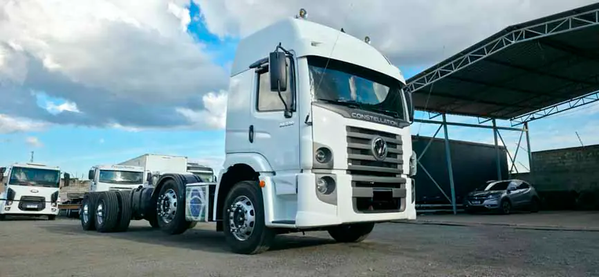 V.W 26.320 8X2 2023/24 9.60mt chassis 152.724km 5B36