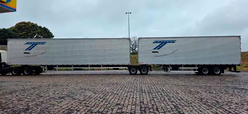 BITRENZÃO BAÚ NOSTRA 2023/24 12mt 13.80mt cada parte c/pneus 1C92
